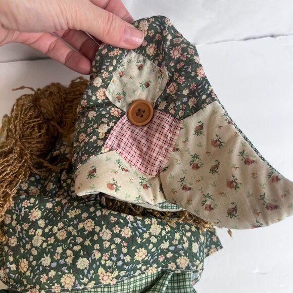 "Merry Christmas" VTG Granny Cottage Country Core Rag Doll Plaid Floral Holiday - Picture 10 of 11